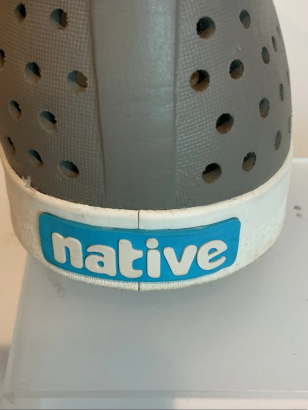 Native Jefferson Pigeon Grey, unisex Big Kids size 5
